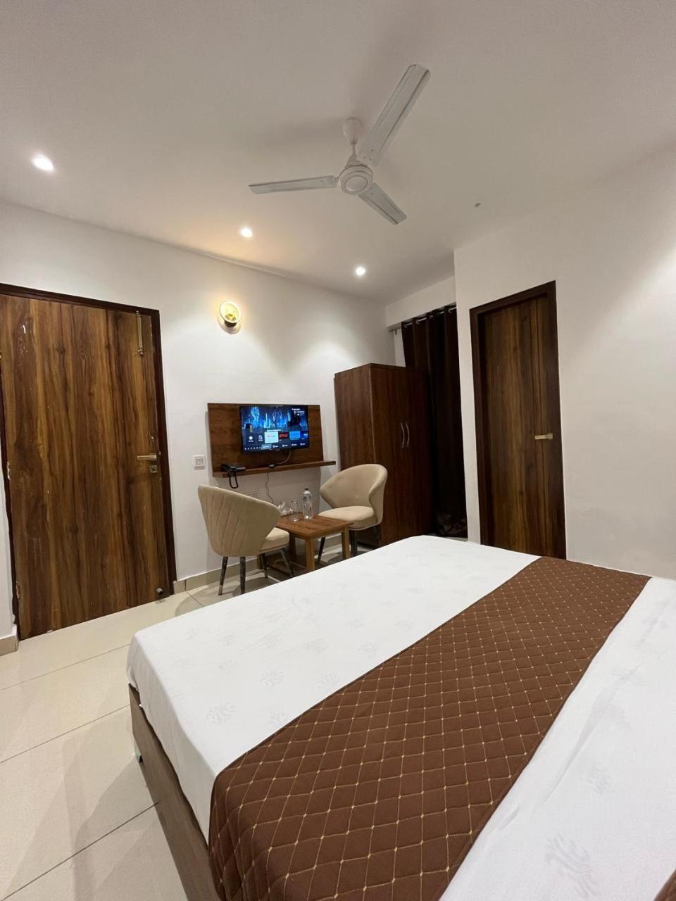 Hotel Platinum Inn Ludhiana Exterior foto